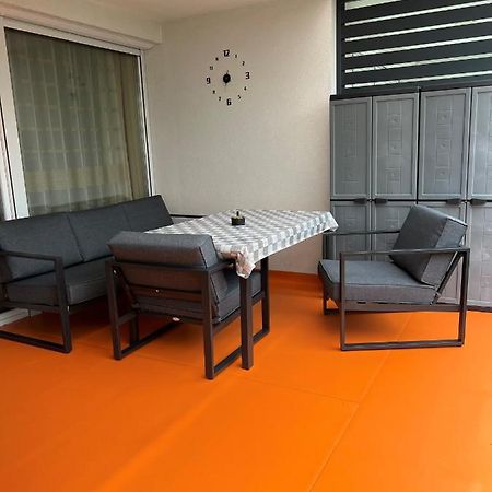 Parizsi Udvar Premium Apartman Διαμέρισμα Ντέμπρετσεν Εξωτερικό φωτογραφία