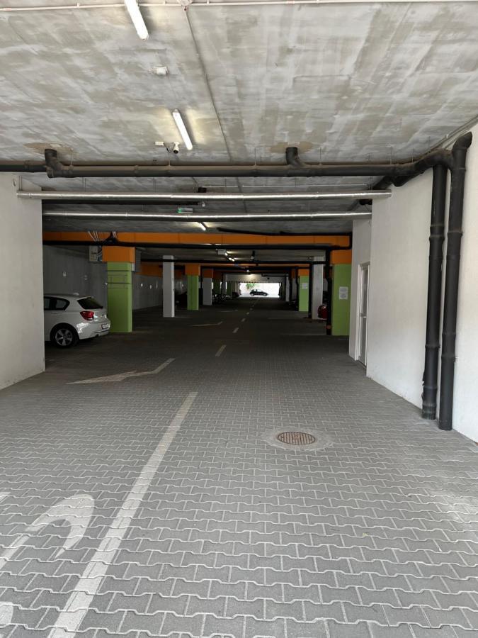 Parizsi Udvar Premium Apartman Διαμέρισμα Ντέμπρετσεν Εξωτερικό φωτογραφία
