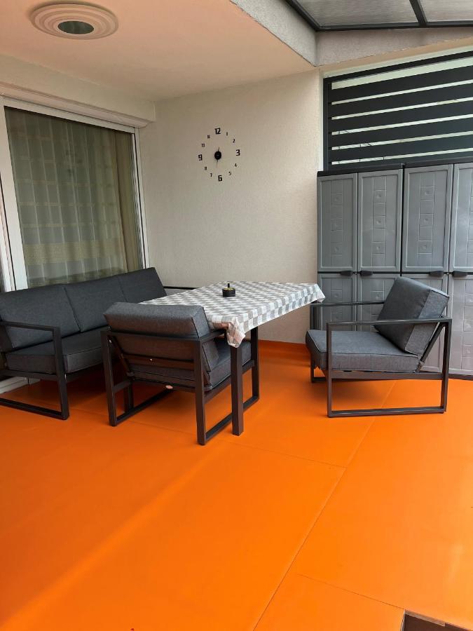 Parizsi Udvar Premium Apartman Διαμέρισμα Ντέμπρετσεν Εξωτερικό φωτογραφία